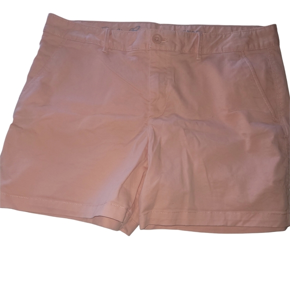 Eddie Bauer Peach Stretch Slightly Curvy Shorts 12 - Picture 1 of 4